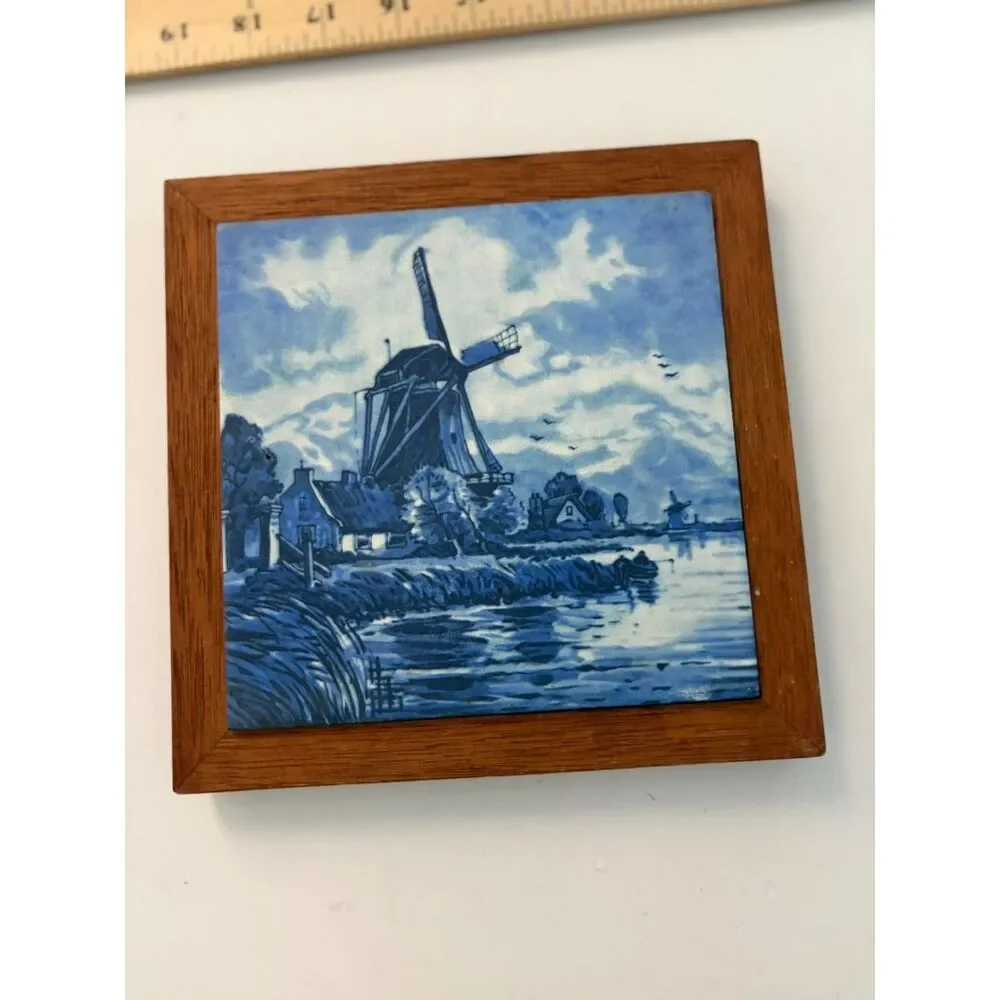 8x8